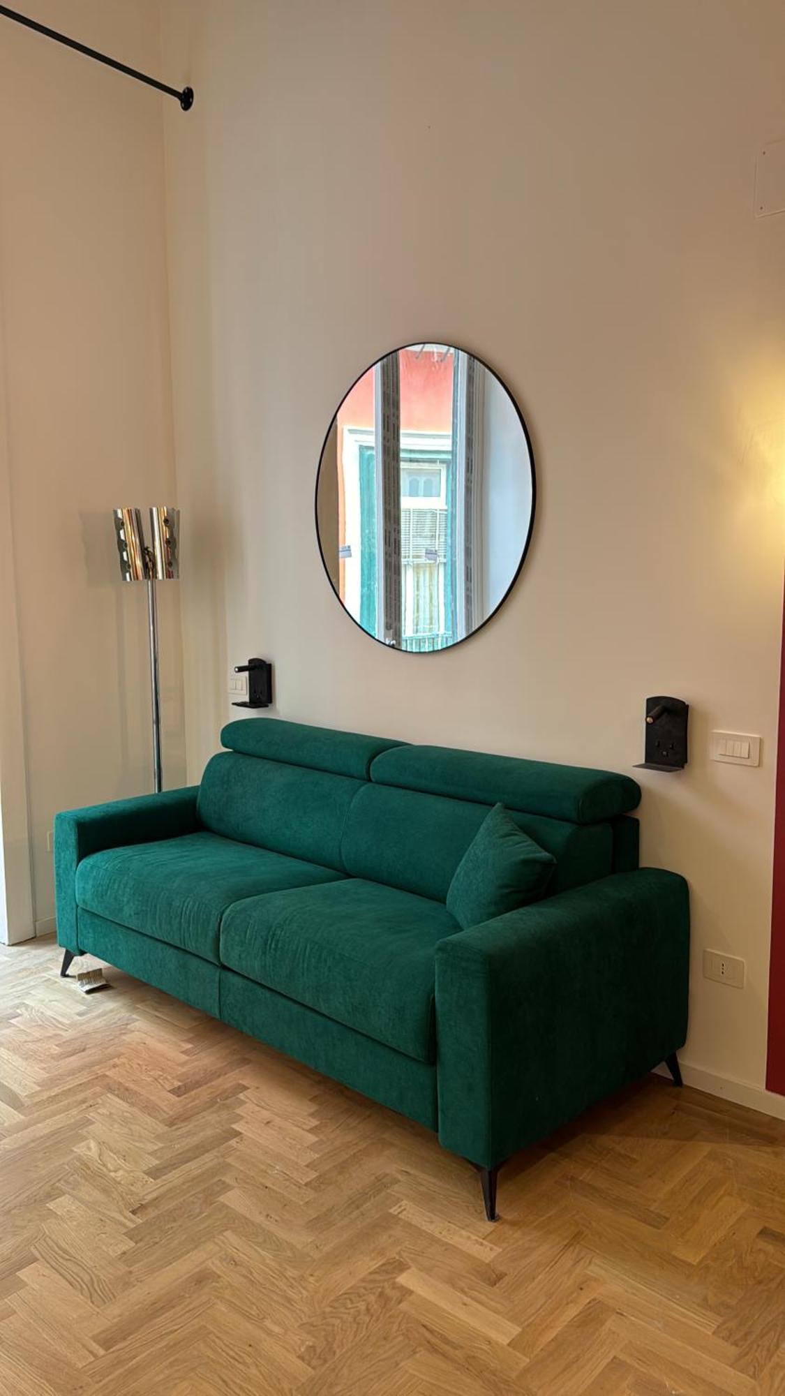 Alma De Chiaja - Design Suites & Apartments Naples Luaran gambar