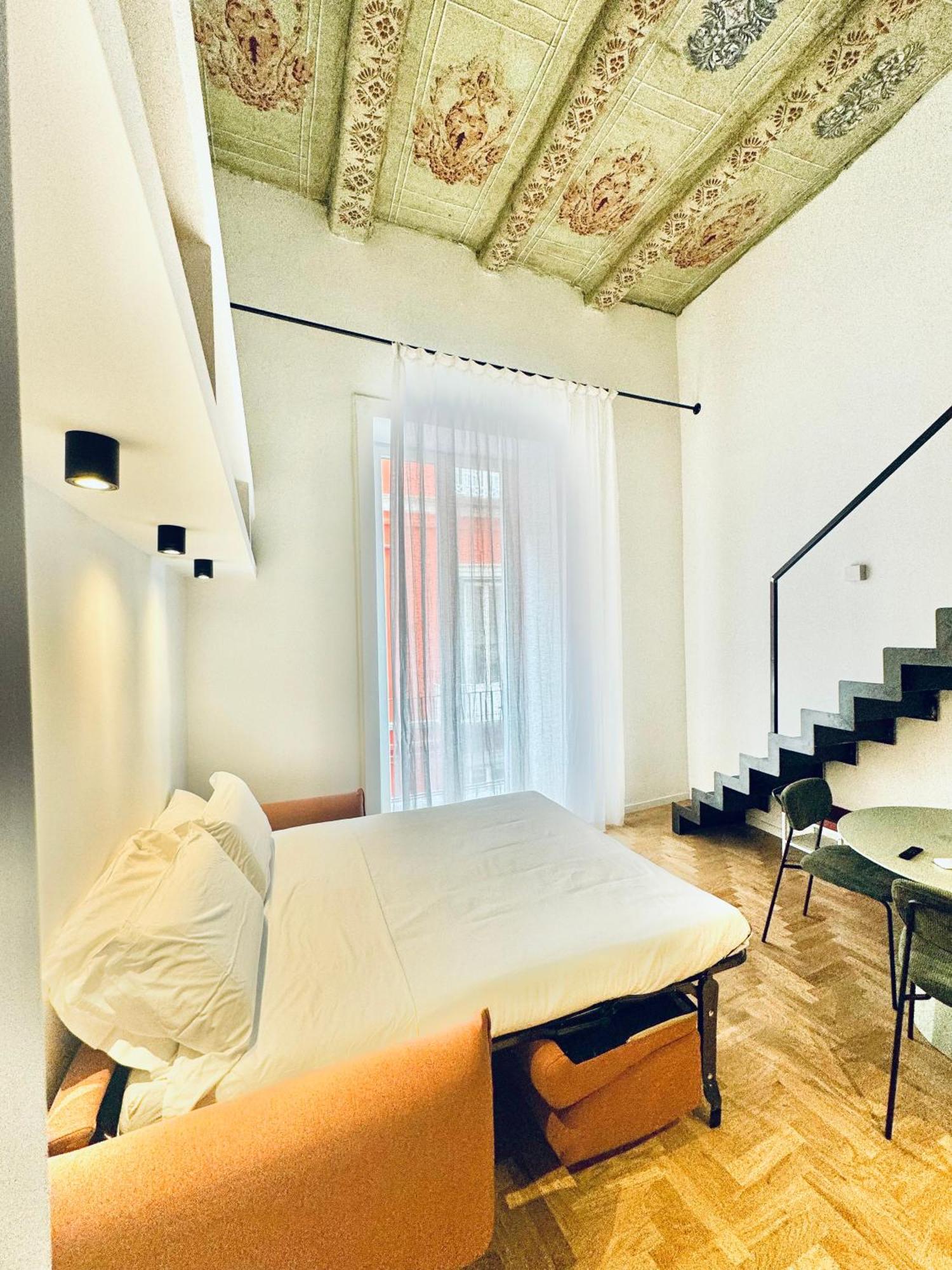 Alma De Chiaja - Design Suites & Apartments Naples Luaran gambar